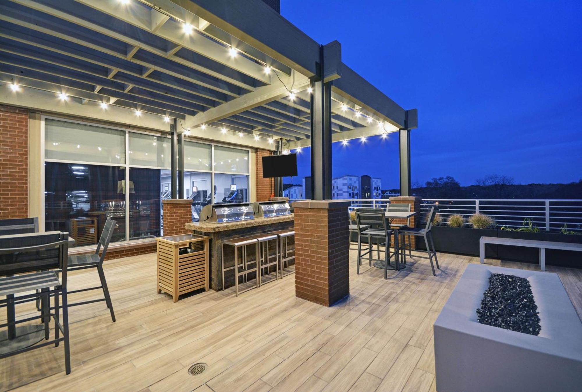 Homewood Suites By Hilton Athens Downtown University Area Экстерьер фото