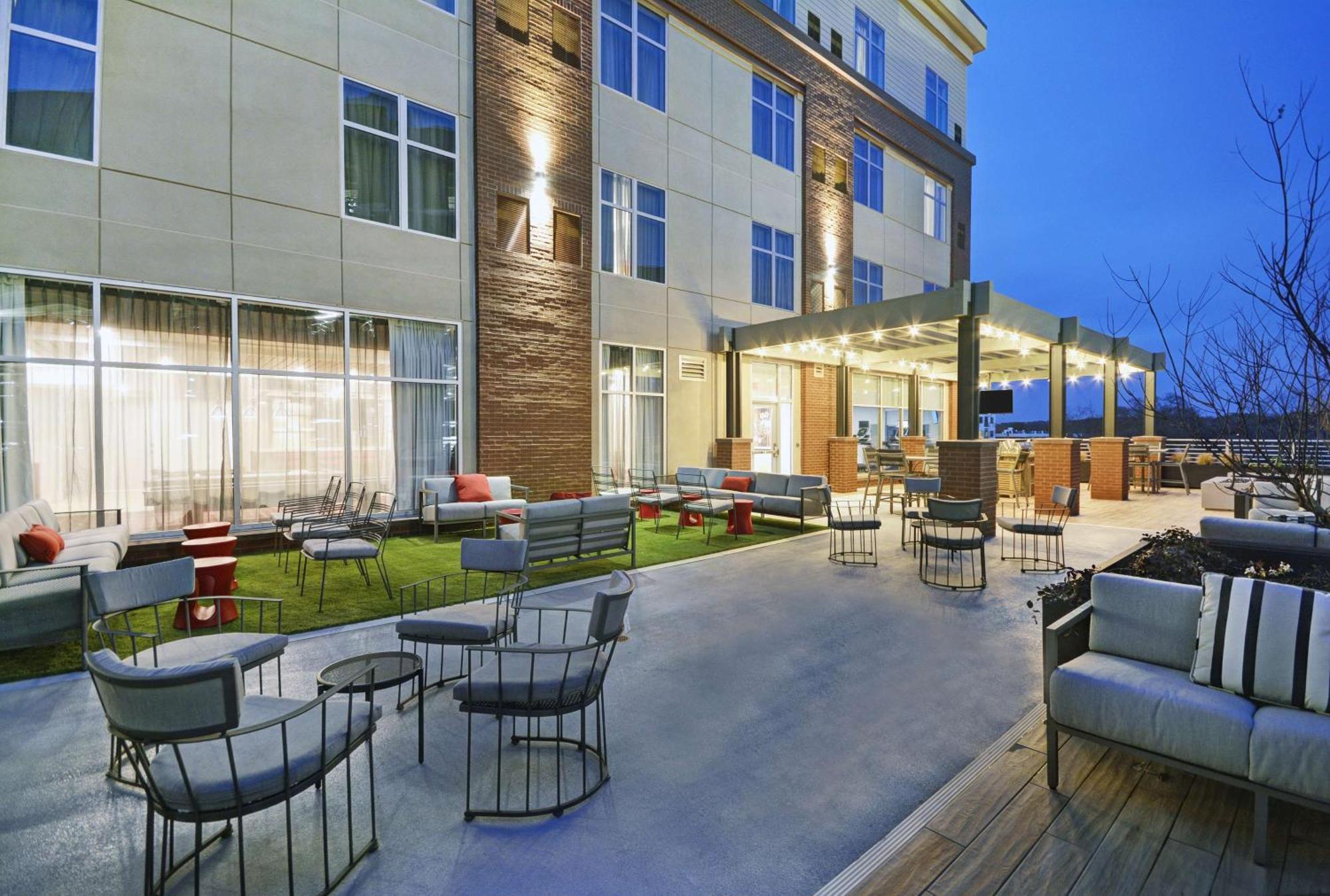 Homewood Suites By Hilton Athens Downtown University Area Экстерьер фото